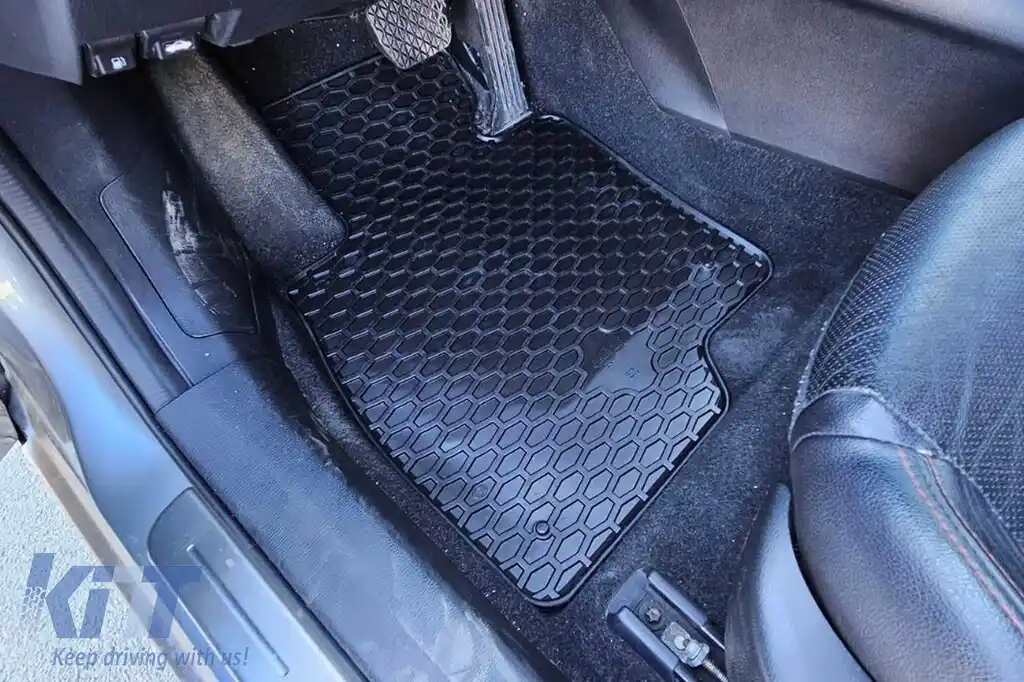 Mochete din cauciuc Gumarny Zubri potrivite pentru Mazda 3 2013-2018, Mazda 6 după 2013, set de 4 piese, culoare neagră-image-6252000