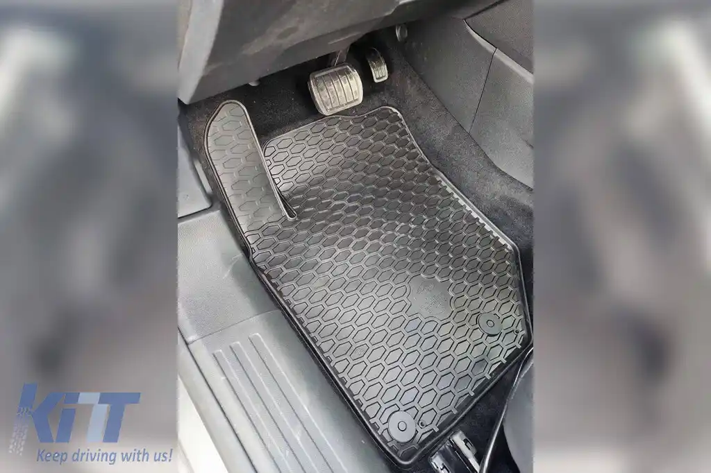 Mochete din cauciuc Gumarny Zubri potrivite pentru Citroen C4 după 2021, C4X după 2023, Peugeot 2008 după 2019, set de 4 piese, culoare neagră-image-6254634