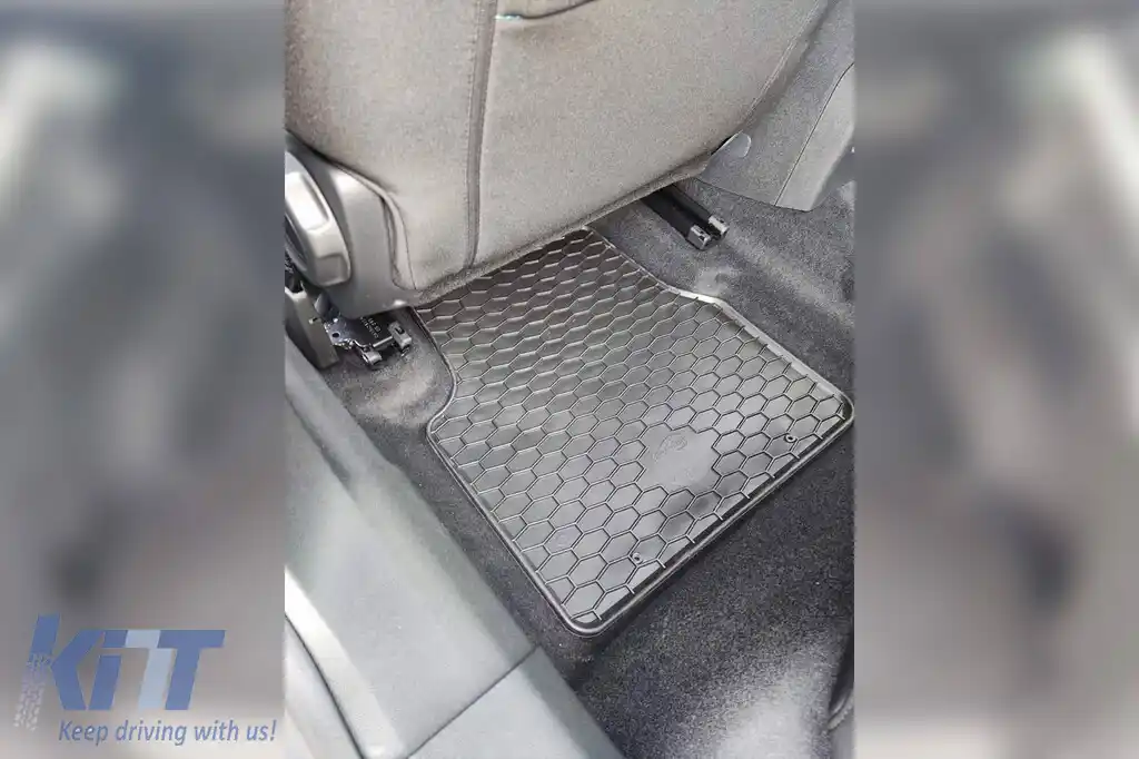 Mochete din cauciuc Gumarny Zubri potrivite pentru Citroen C4 după 2021, C4X după 2023, Peugeot 2008 după 2019, set de 4 piese, culoare neagră-image-6254636