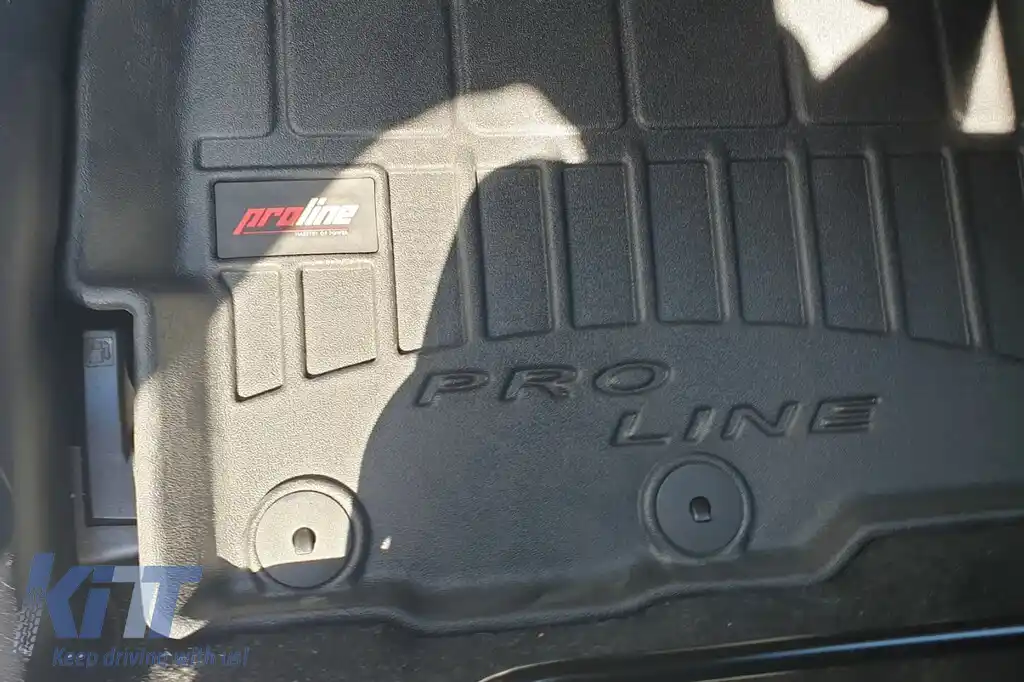 Mochete din cauciuc specifice, potrivite pentru seria Frogum 3D ProLine pentru Citroen C4 Aircross, Peugeot 4008 2012-2017, Mitsubishi ASX după 2010, set de 4 piese, culoare neagră, cu garanție de 24 -image-6221011