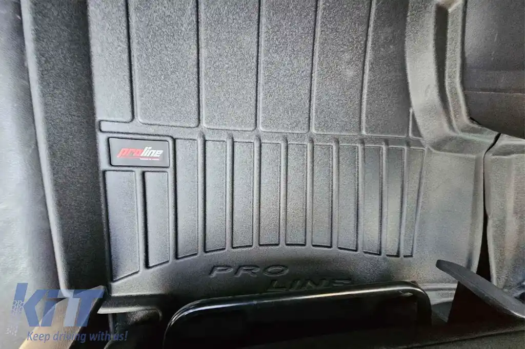 Mochete din cauciuc specifice, potrivite pentru Honda CR-V 2006-2011, din seria Frogum 3D ProLine, set de 3 piese, culoare neagră, cu garanție de 24 de luni-image-6222433