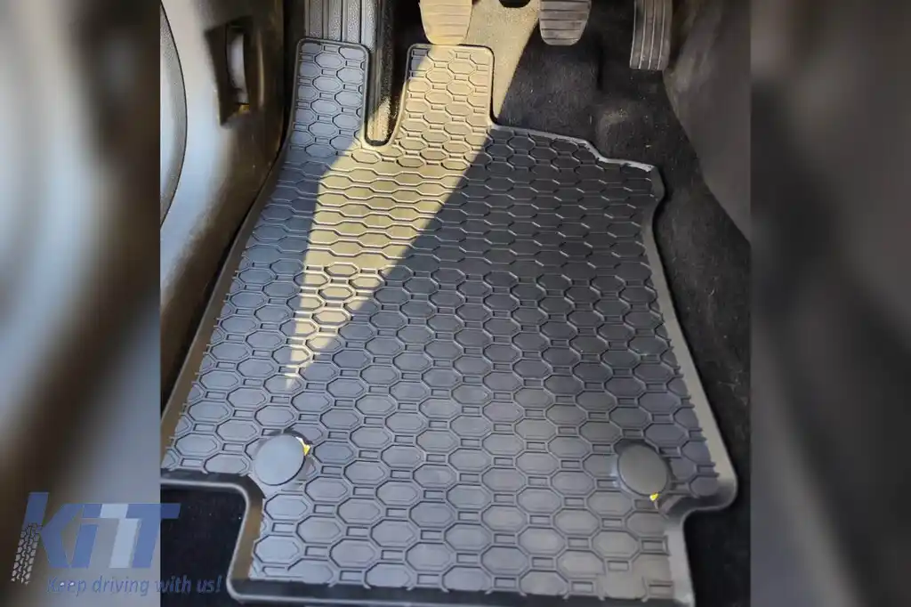 Mochete din cauciuc specifice, potrivite pentru Renault Clio 2012-2019, set de 4 piese, culoare neagră-image-6228295