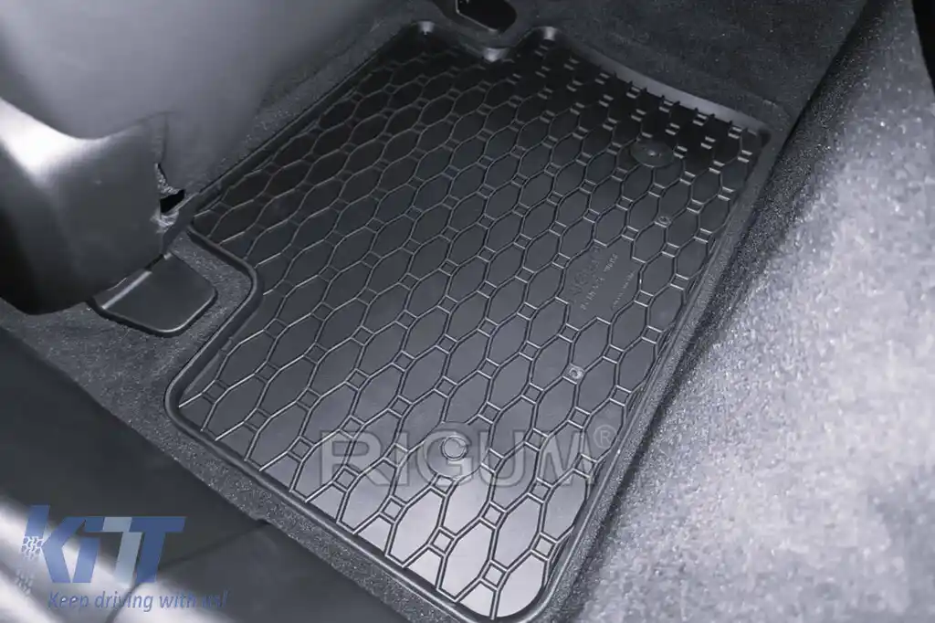 Mochete din cauciuc specifice, potrivite pentru BMW Seria 5, sedan i5 G60, break G61 după 2024, set de 4 piese, culoare neagră-image-6229475