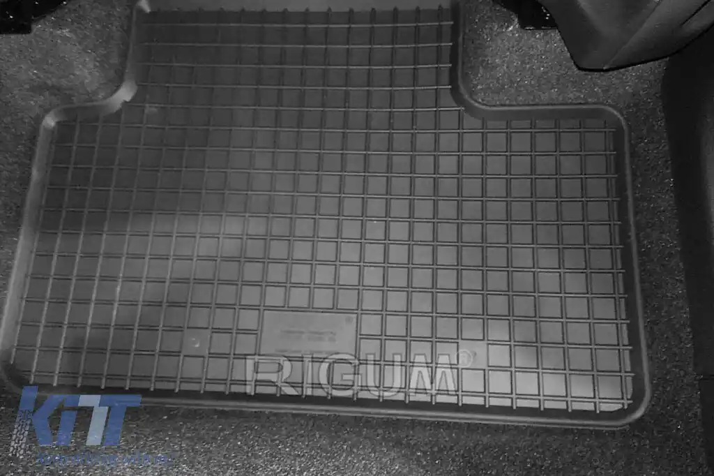 Mochete din cauciuc specifice, potrivite pentru Volvo XC40 după 2018, set de 4 piese, culoare neagră-image-6249792