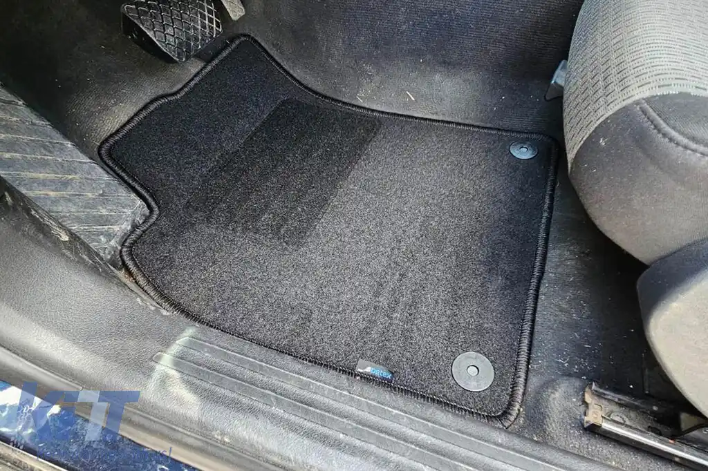 Mochete din două straturi, potrivite pentru Audi A6 sedan, break 2004-2006, set de 4 bucăți, negru-image-6241035