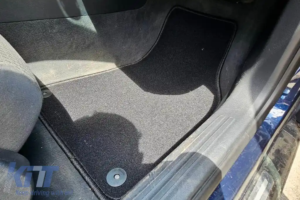 Mochete din două straturi, potrivite pentru Audi A6 sedan, break 2004-2006, set de 4 bucăți, negru-image-6241036