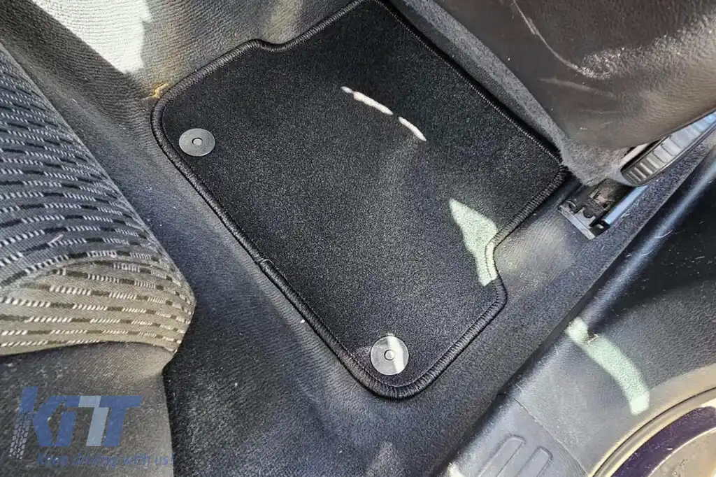 Mochete din două straturi, potrivite pentru Audi A6 sedan, break 2004-2006, set de 4 bucăți, negru-image-6241038