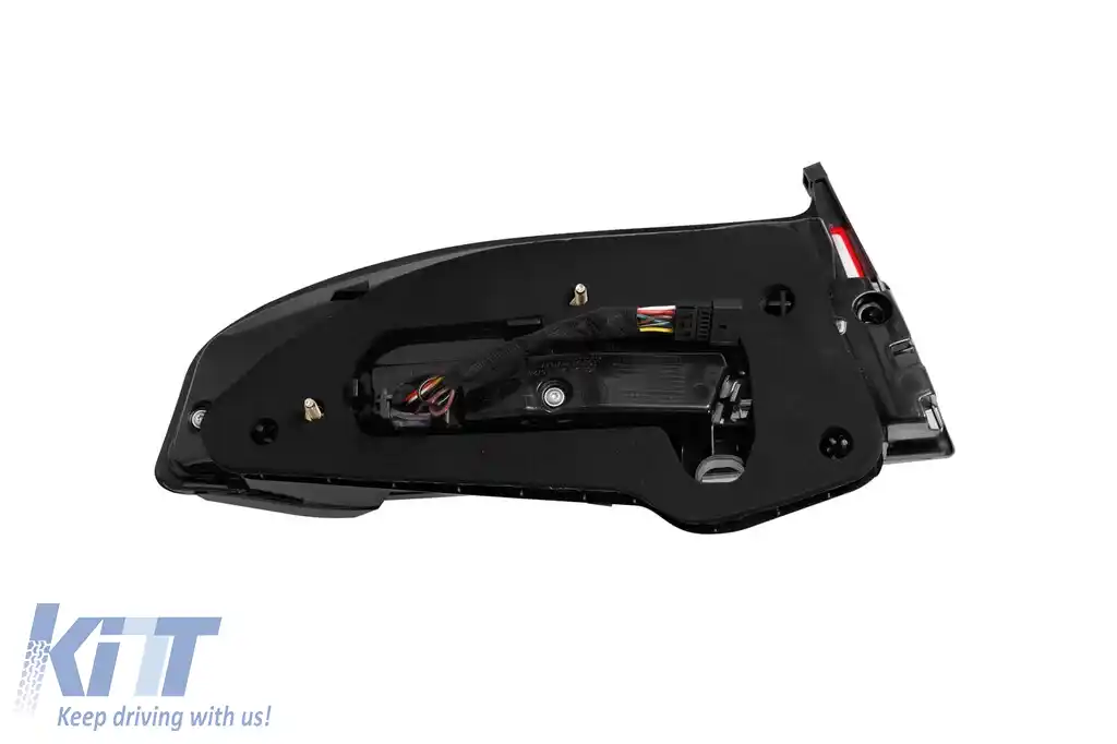 Pachet de tuning stil 740 potrivit pentru BMW Seria 7 G11, G12 2016-2018, conversie la G11, G12 LCI 2019-2022-image-6139444