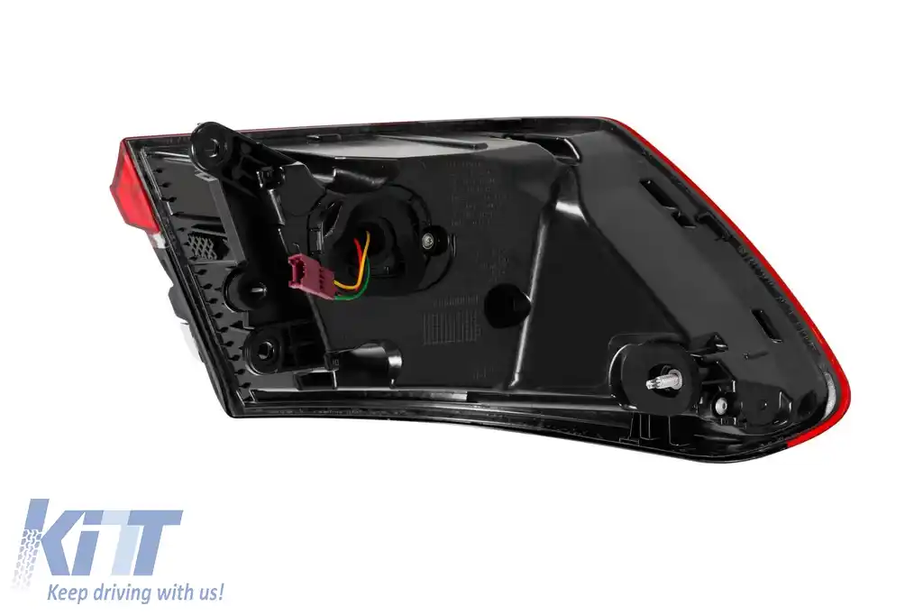 Pachet de tuning stil 740 potrivit pentru BMW Seria 7 G11, G12 2016-2018, conversie la G11, G12 LCI 2019-2022-image-6139445