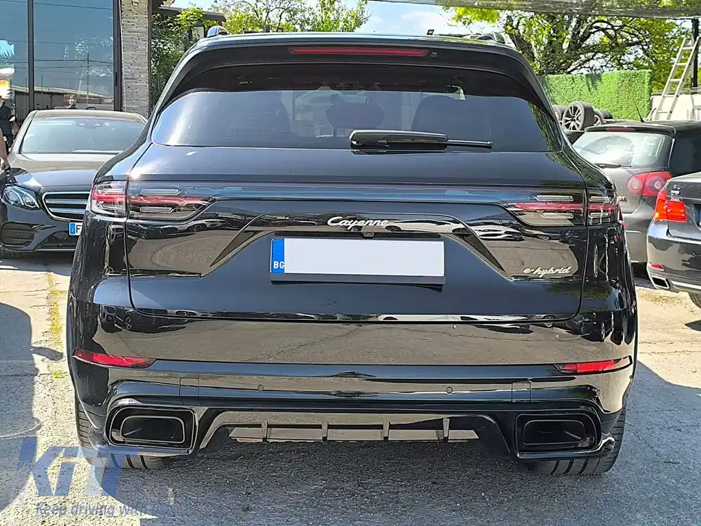 Pachet Exterior Complet cu Ornamente Evacuare compatibil cu Porsche Cayenne 9Y0 (2018-Up) Conversie la Turbo sau Aero Design-image-6112840