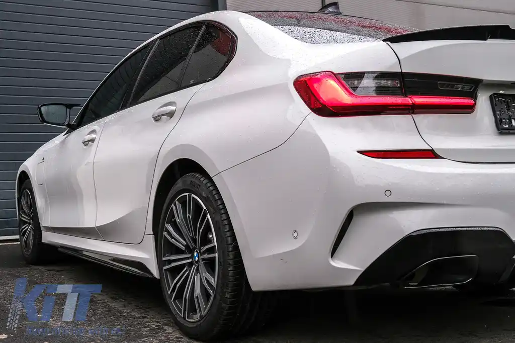 Pachet Exterior Extensii compatibil cu BMW Seria 3 G20 Sedan G21 Touring (2018-2022) M340i Competition Design Negru Lucios-image-6092835