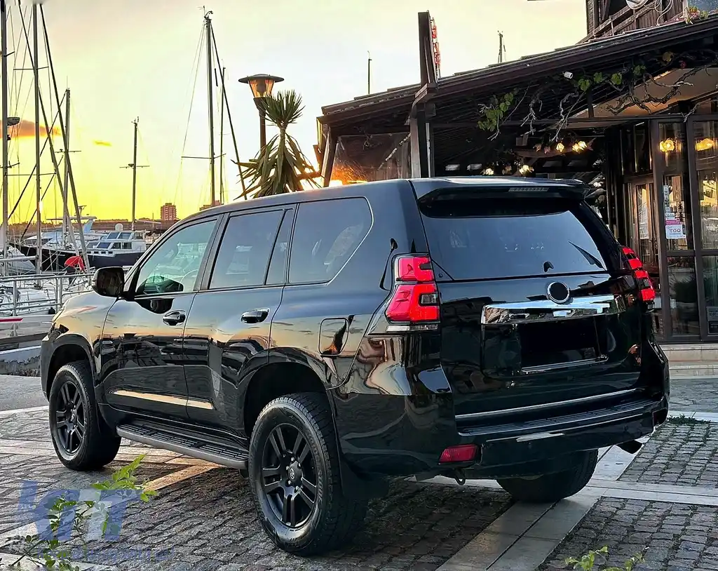 Pachet exterior Kit Conversie Complet Facelift (2018-up) Look compatibil cu Toyota Land Cruiser Prado J150 (2010-2018)-image-6126417