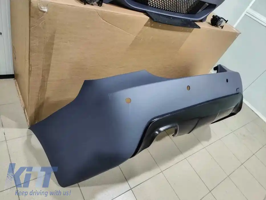 Pachet M-Tech potrivit pentru BMW E60 sedan (2003-2011)-image-6260725