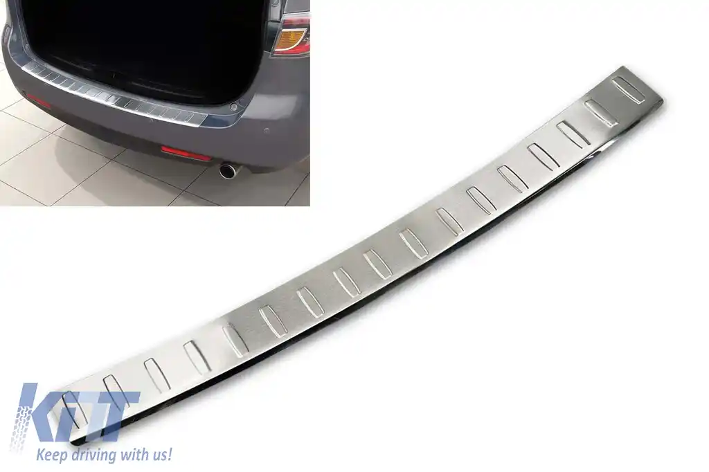 Protector de bara spate Avisa potrivit pentru Mazda 6 break 2008-2012, crom