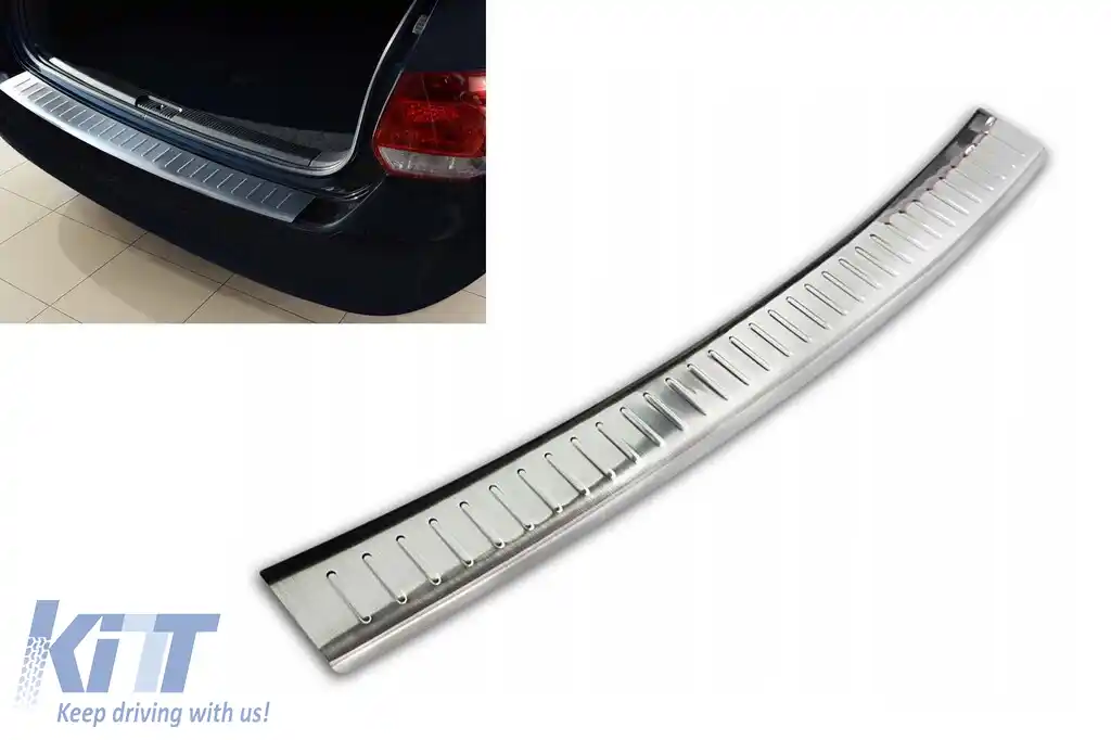 Protector de bara spate Avisa potrivit pentru Volkswagen Golf V 2007-2009, Golf VI break 2009-2013, crom