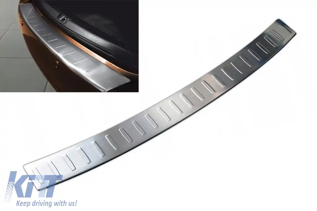 Protector pentru bara spate Avisa potrivit pentru Volkswagen Touran 2010-2015, crom