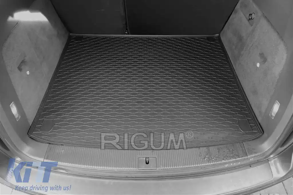 Rubber trunk mat by Rigum for Volkswagen Touareg 2003-2018 for models with dual-zone climate control-image-6225830