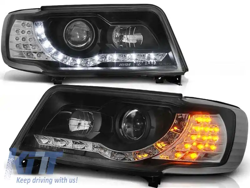 Set de faruri de tuning cu lumini LED potrivit pentru Audi 100 C4 12.1990-06.1994, stânga și dreapta