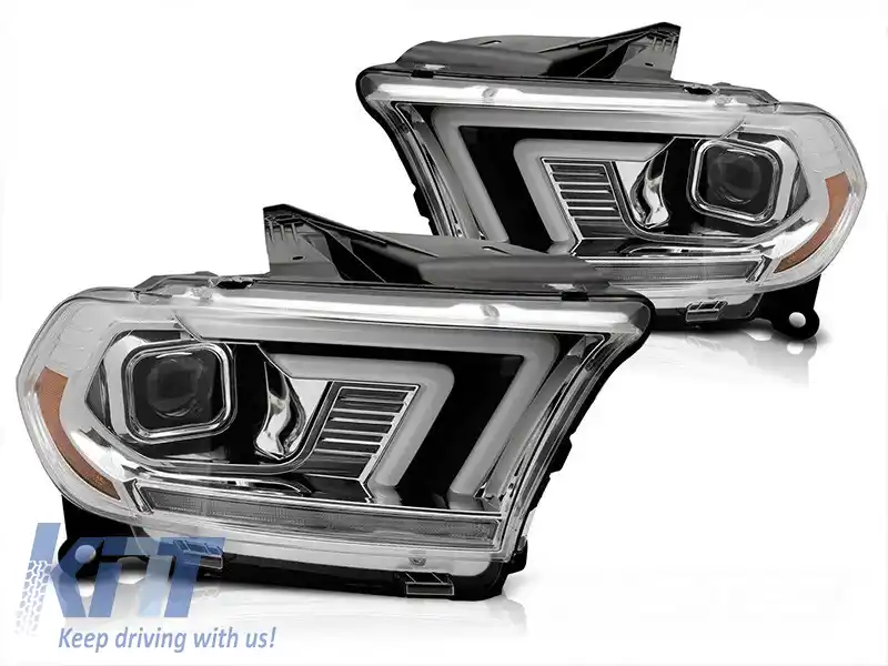 Set de faruri de tuning cu semnalizatoare dinamice potrivit pentru Dodge Durango 2010-2013 cu bază cromată