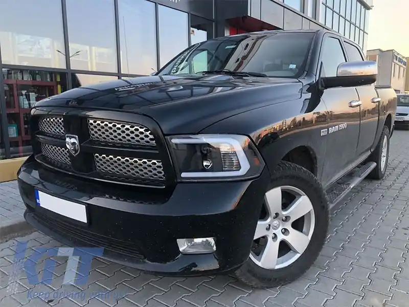 Set de faruri de tuning potrivit pentru Dodge Ram 2009-2018 cu bază neagră, stânga și dreapta-image-6152843