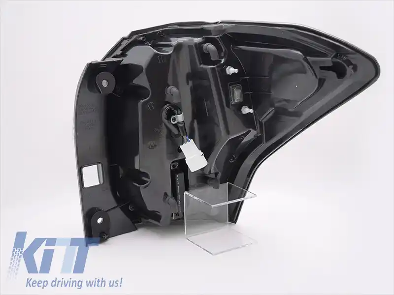 Set de stopuri LED potrivit pentru Subaru Forester 2013-2018, cu bază fumurie, stânga și dreapta-image-6237863