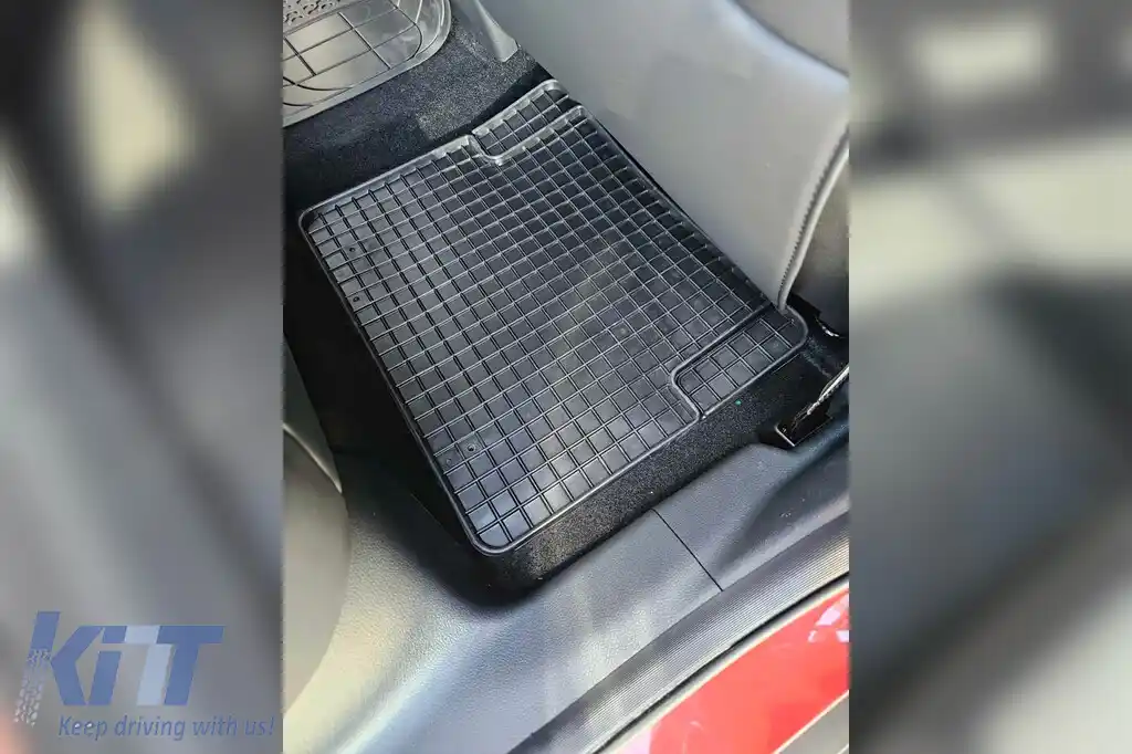 Set universal de mochete din cauciuc potrivit pentru Gumarny Zubri Series UNI 3A, set de 4 piese, culoare neagră-image-6251211