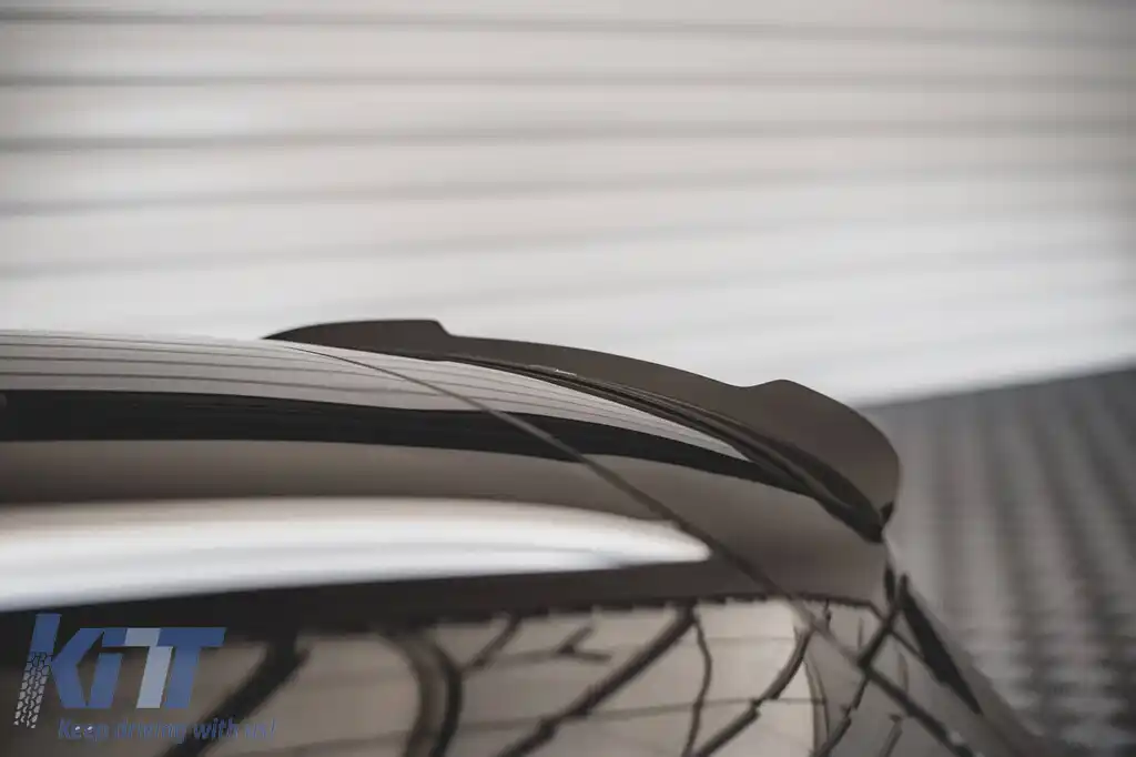 Spoiler Maxton Design potrivit pentru Mercedes E-Class W213 break 2016-2021, lac negru