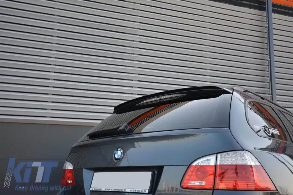 Spoiler Maxton Design potrivit pentru portbagaj pentru BMW Seria 5 E61 2003-2010, lac negru-image-6143798