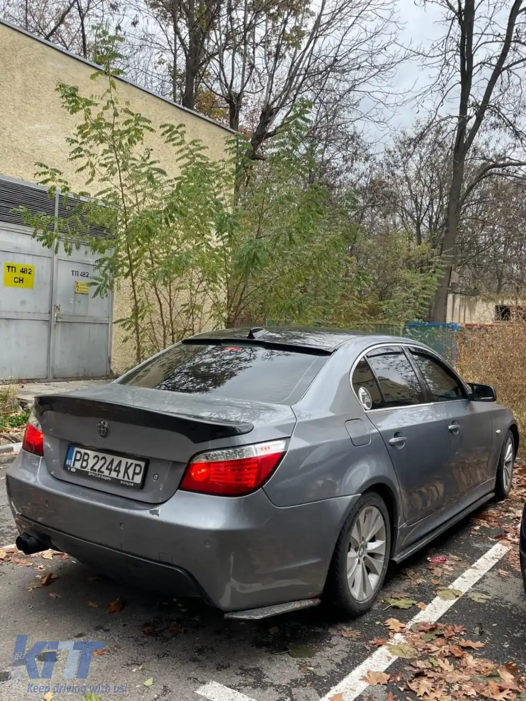 Spoiler pentru portbagaj stil CSL potrivit pentru BMW E60 finisaj negru lucios-image-6263919