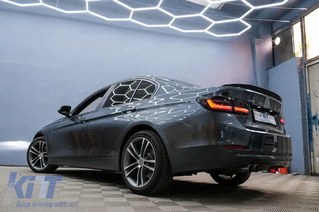 Stopuri LED BAR compatibil cu BMW Seria 3 F30 (2011-2019) Negru Fumuriu LCI Design cu Semnal Dinamic Secvential-image-6094304