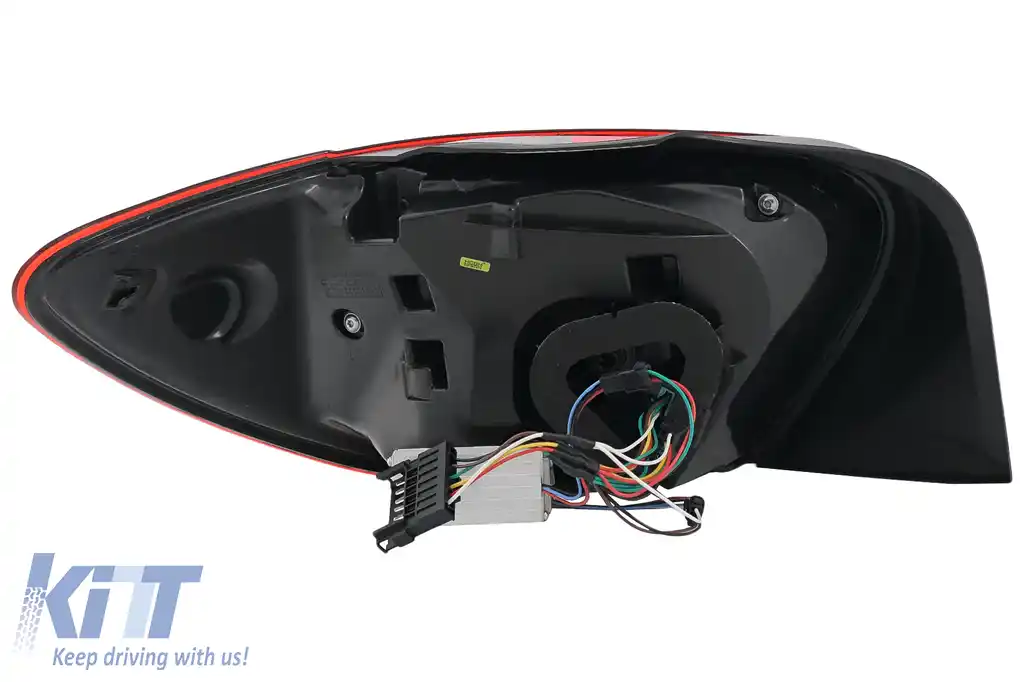 Stopuri LED compatibil cu Mercedes A-Class W176 (2013-08.2015) Facelift Design Rosu cu Semnal Dinamic-image-6110426