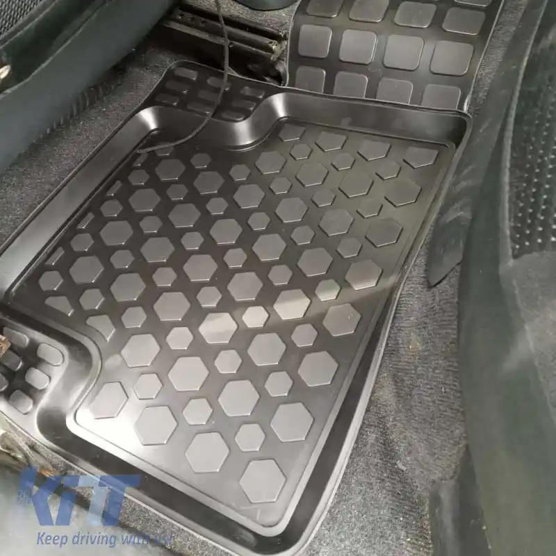 Tapițerie auto 3D din cauciuc TPE universal negru Rizline 4 buc.-image-6291874
