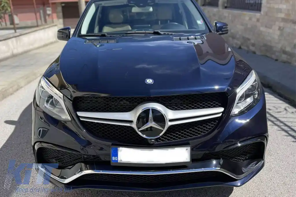 Un pachet de design tip 63 potrivit pentru Mercedes GLE W166 2015-2019 cu bara de protecție spate-image-6265140