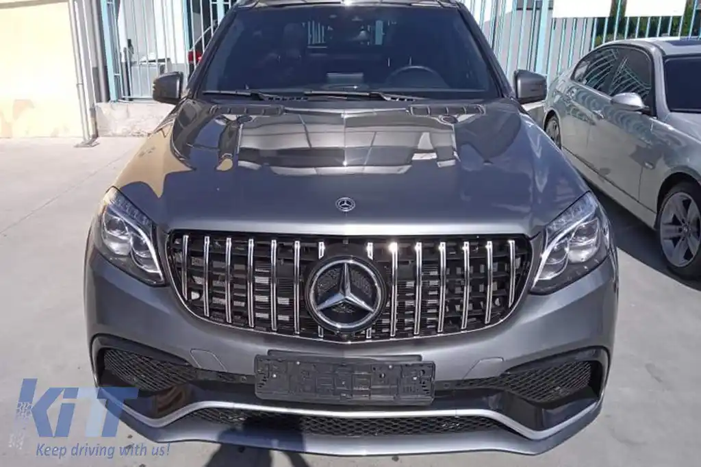 Un pachet de design tip 63 potrivit pentru Mercedes GLS X166 2015-2018 cu elemente cromate și țevi de eșapament-image-6265416
