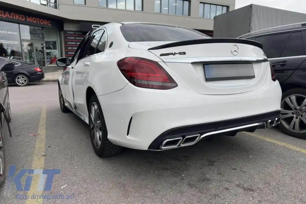 Un pachet de design tip C63 potrivit pentru Mercedes C-Class W205 sedan 2013-2019-image-6265298