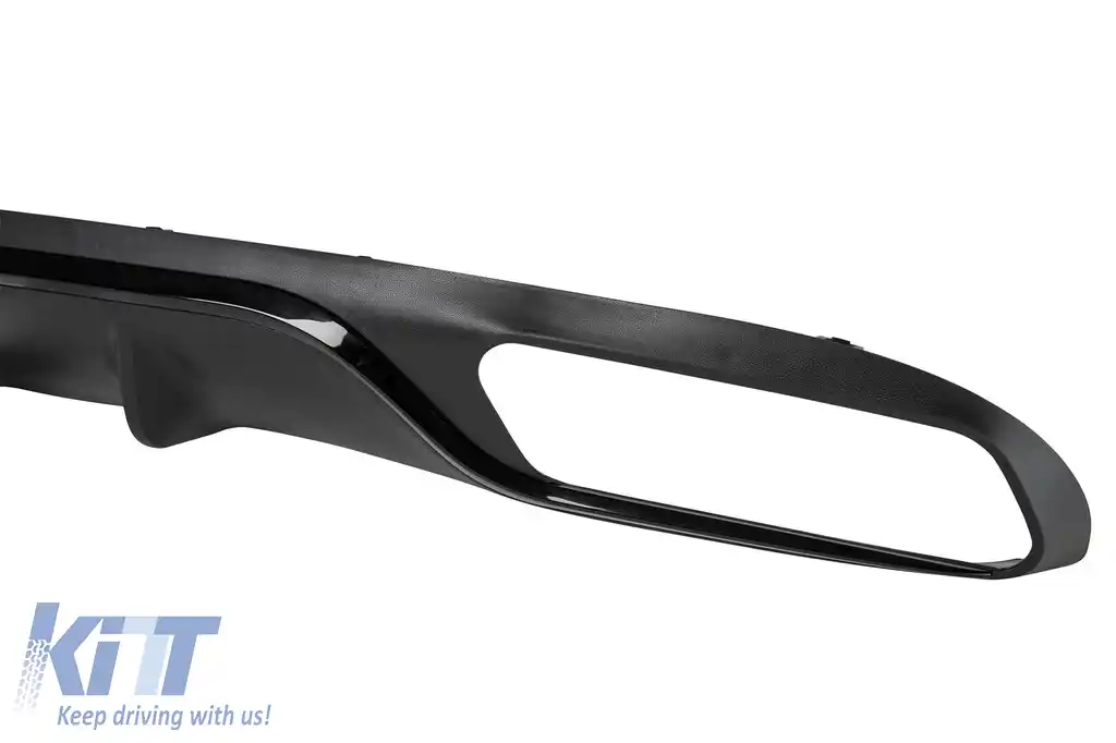 Un pachet de design tip E63 potrivit pentru Mercedes E-Class W213 2016-2019 cu capete cromate și garnitură neagră, pentru modelul cu bara de protecție spate standard.-image-6141498