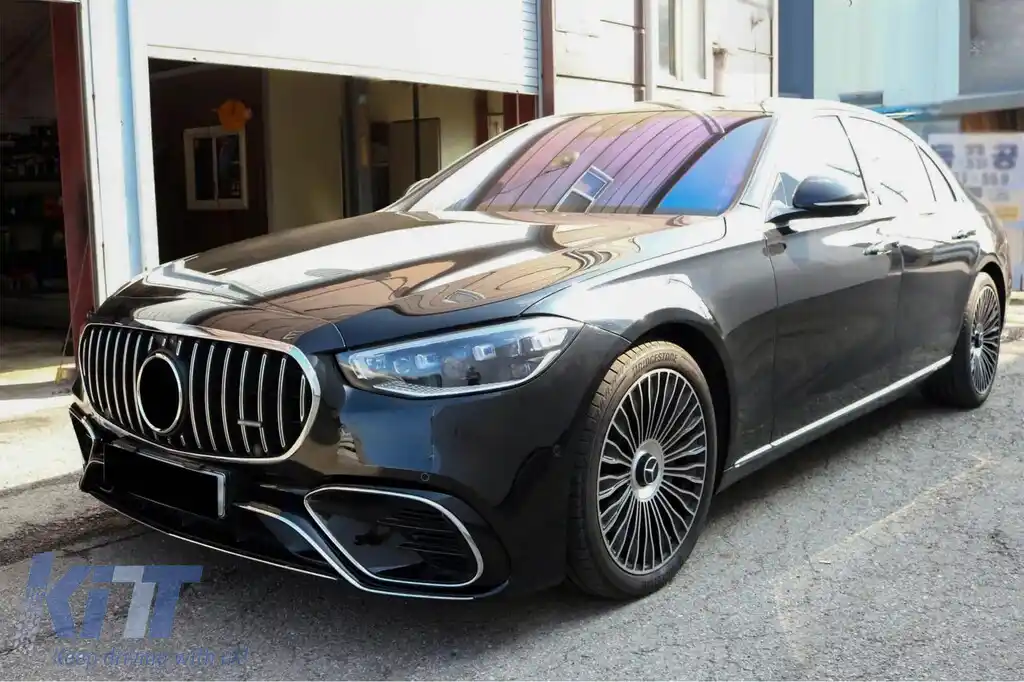 Un pachet de design tip S63 potrivit pentru Mercedes S-Class W223 după 2020 cu elemente din crom fumuriu-image-6141981